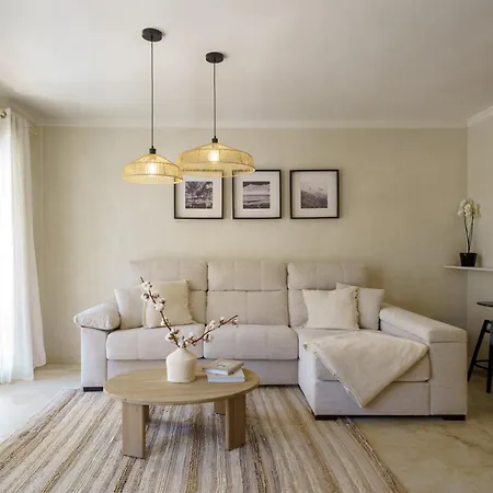 Apartment Stylish With Pool Estepona