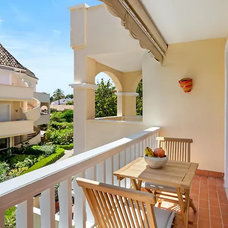 Appartement Stylish With Pool