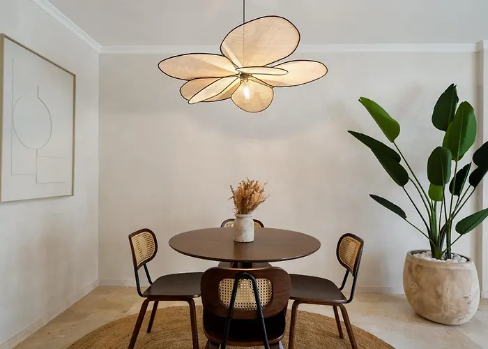 Stylish With Pool Appartement