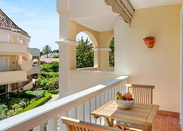 Appartement Stylish With Pool